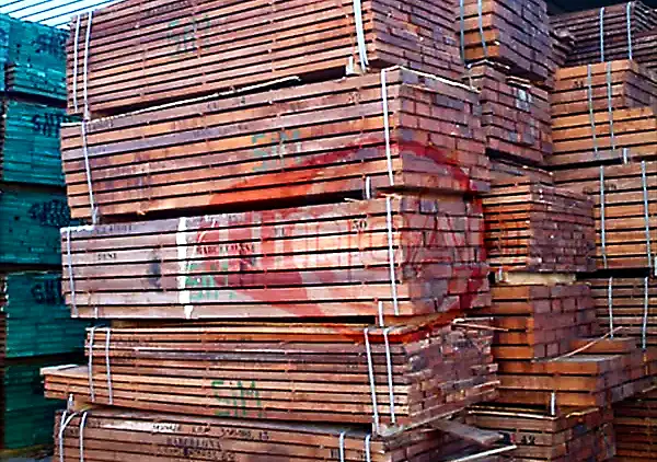 Almacén de maderas para carpintería en Barcelona - TIMGAD