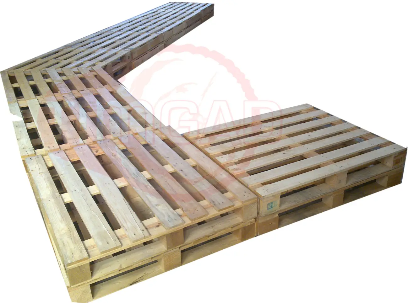 Diseño de muebles con palets de madera - TIMGAD