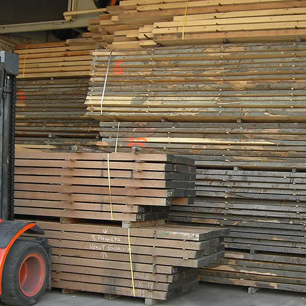 ¿Cuáles son las razones por las que debe realizarse el secado de madera? Aportamos los 5 motivos y cuáles son las claves para su eficiencia.